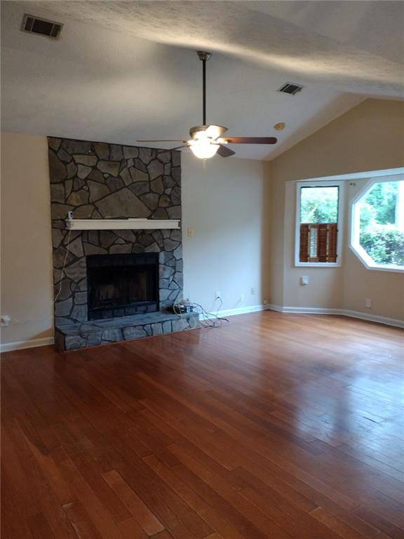 Stone Mountain, GA 30087,604 PEPPERWOOD LN