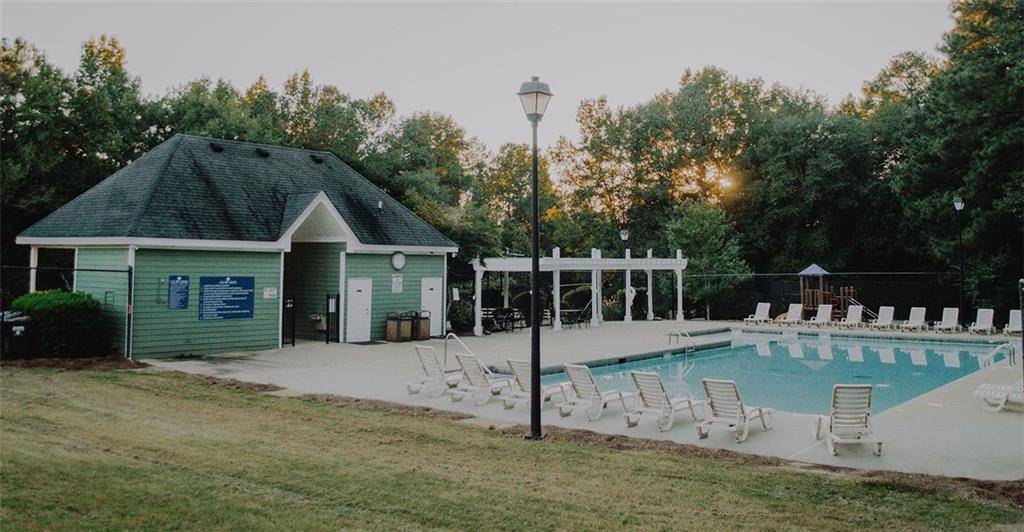 Mcdonough, GA 30252,1090 CROWN RIVER Pkwy