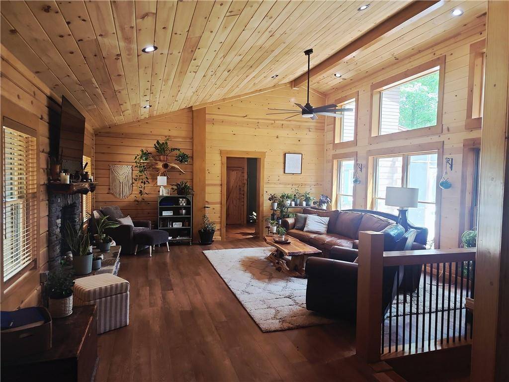 Toccoa, GA 30577,130 Greenock CV