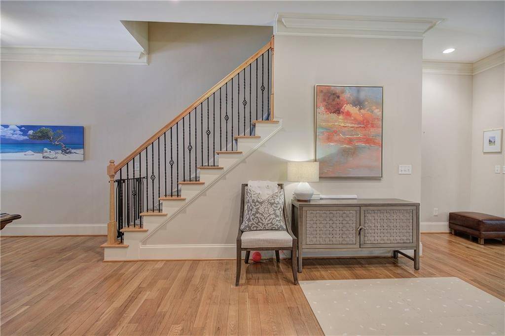 Atlanta, GA 30342,5492 Glenridge DR #536