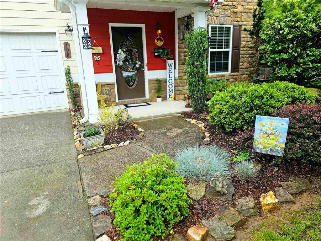 Dawsonville, GA 30534,198 Red Hawk DR