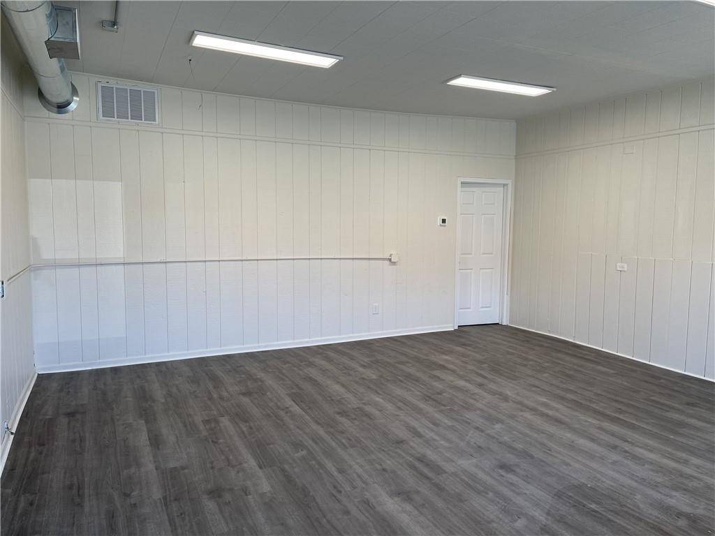 Commerce, GA 30529,824 S Broad ST