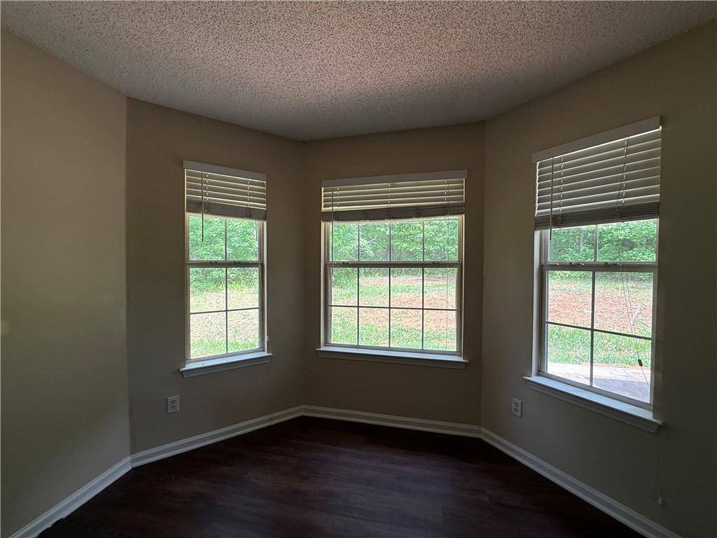 Hampton, GA 30228,160 Goldleaf DR