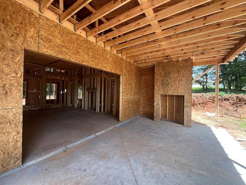 Canton, GA 30114,2200 Upper Burris RD