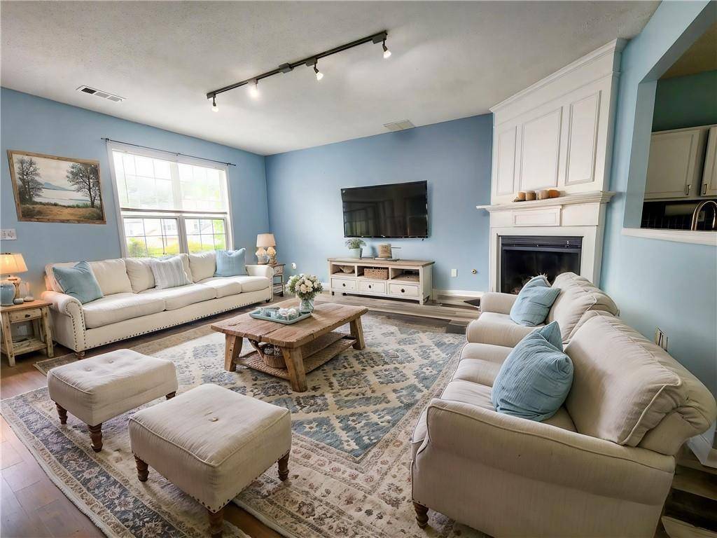 Alpharetta, GA 30022,10900 Wittenridge DR #H8