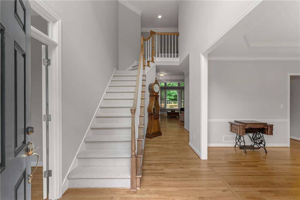 Woodstock, GA 30189,2026 Cresthaven WALK