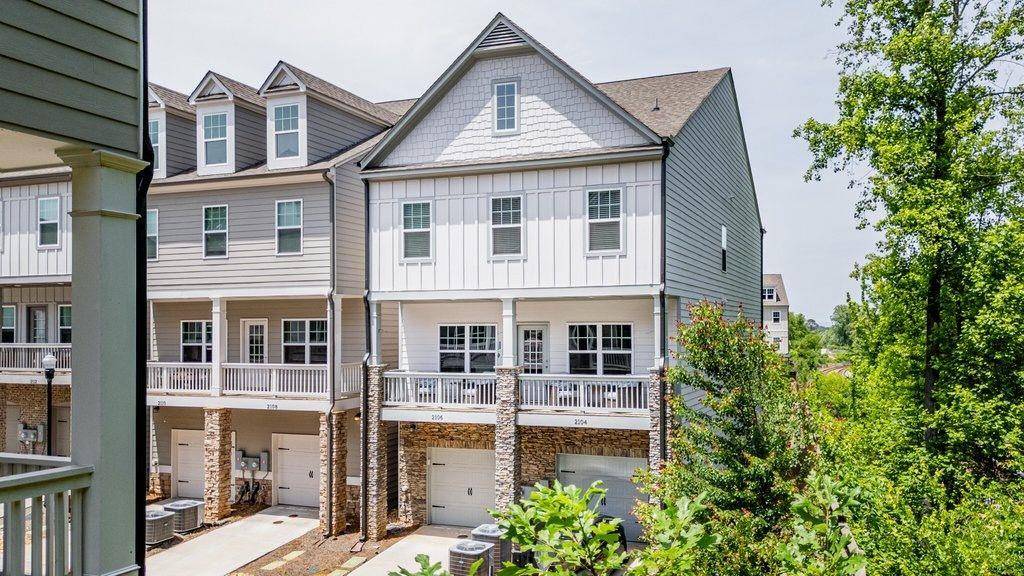 Kennesaw, GA 30144,2106 Remy CT