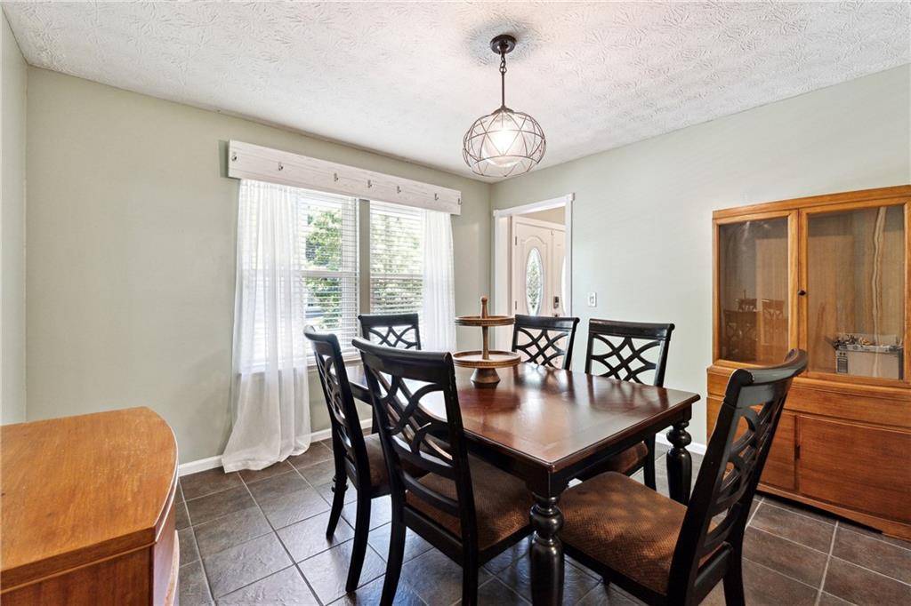 Duluth, GA 30096,4031 E Meadow DR