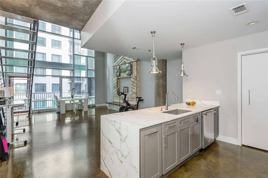 Atlanta, GA 30308,845 Spring ST NW #307
