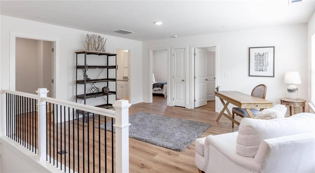 Conyers, GA 30094,2146 Miller Chapel RD SE #Redwood