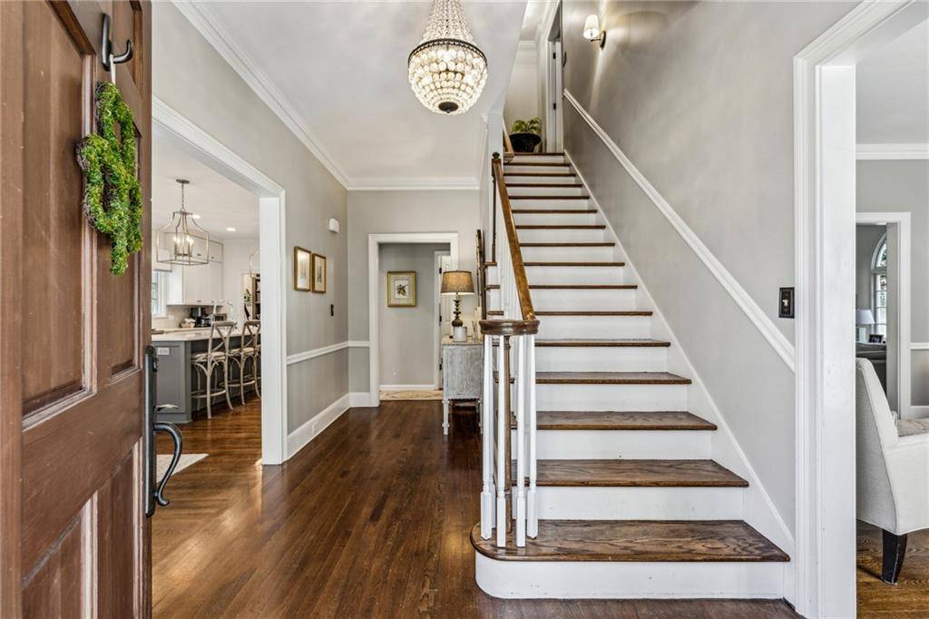 Atlanta, GA 30305,735 Longwood DR NW
