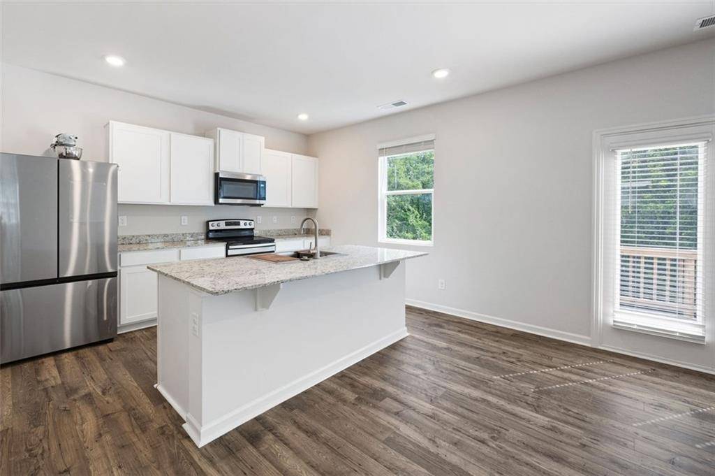 Dallas, GA 30132,312 DEER RUN DR