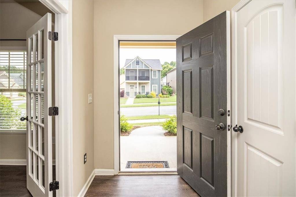 Canton, GA 30114,610 Sunflower DR