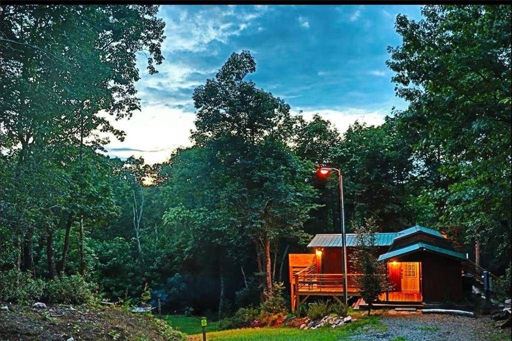 Clarkesville, GA 30523,225 Overlook CIR