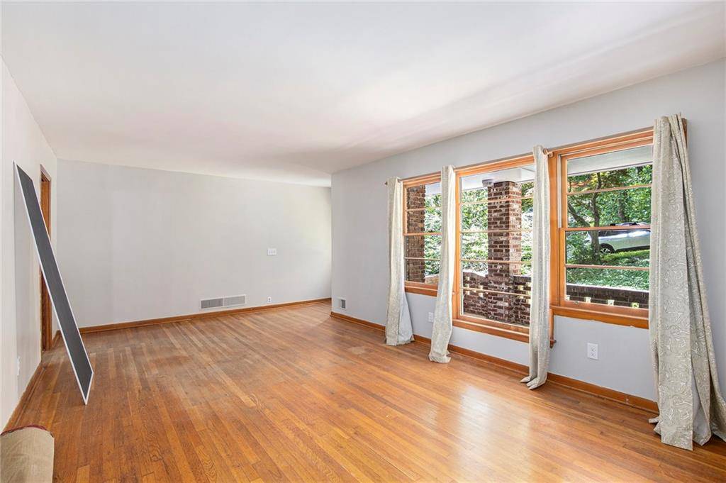 Atlanta, GA 30344,2595 Woodhill CIR