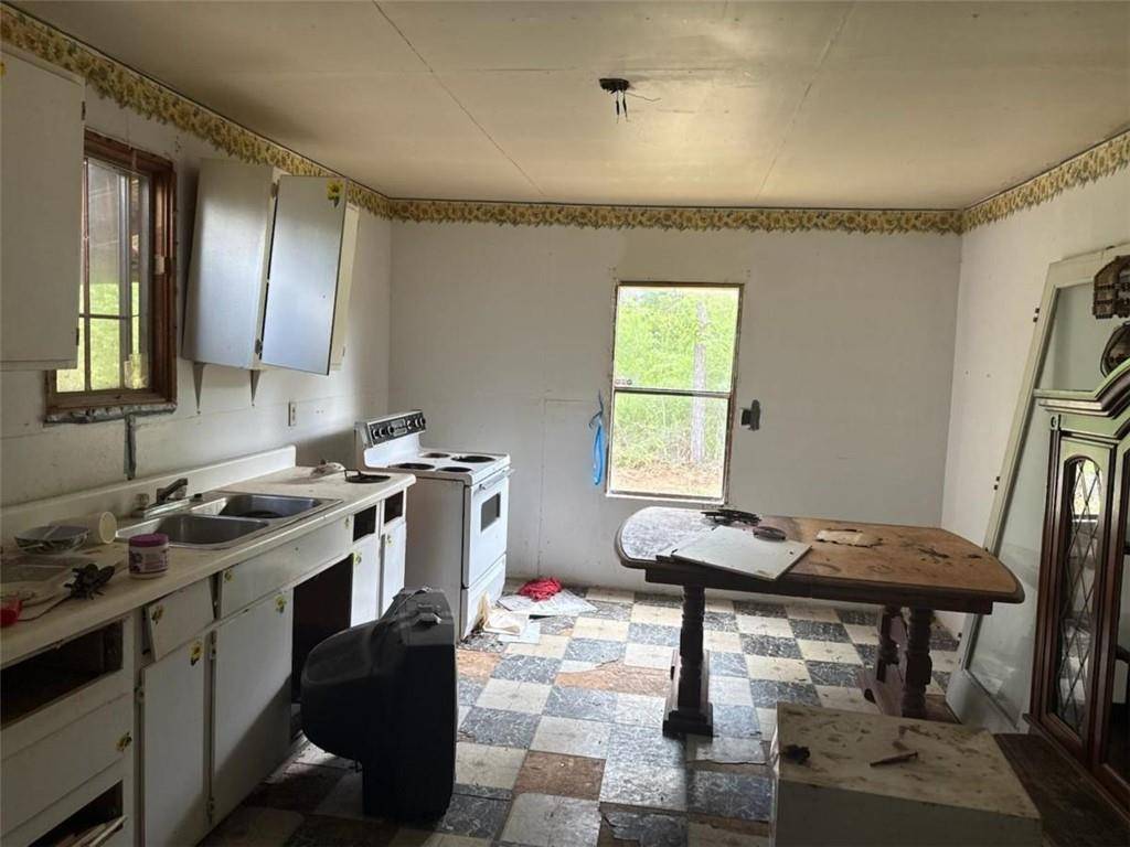 Sparta, GA 31087,1618 Walls RD