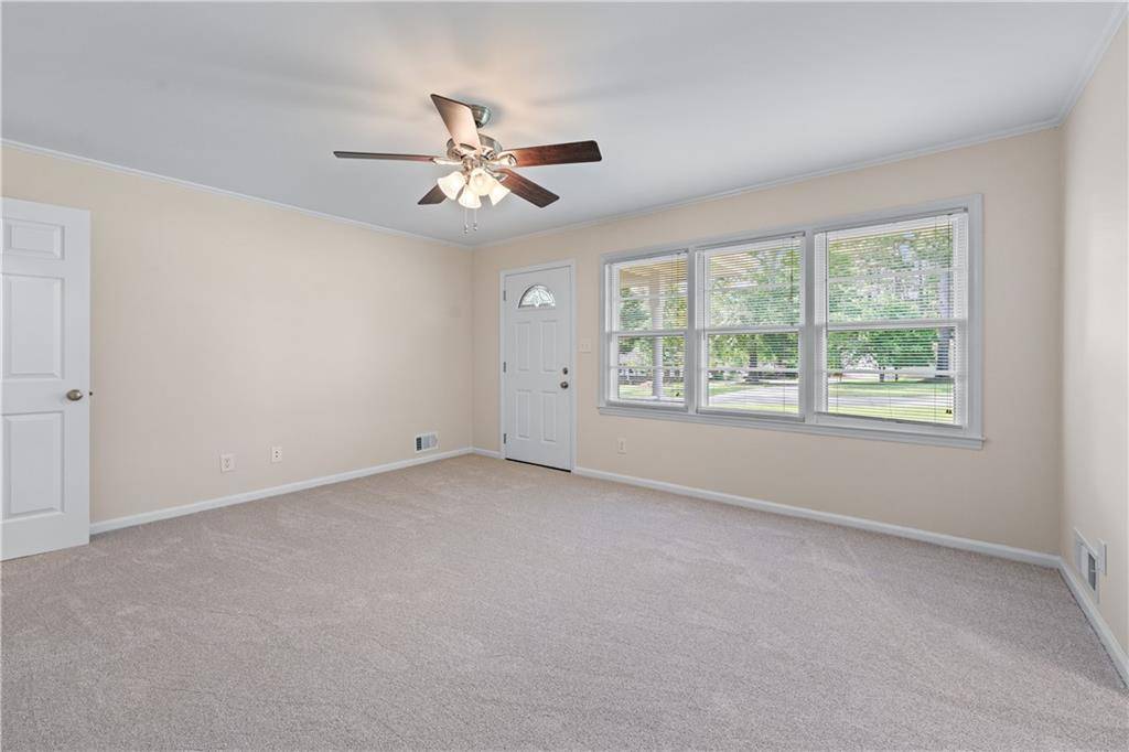Winder, GA 30680,156 Ridgeway ST