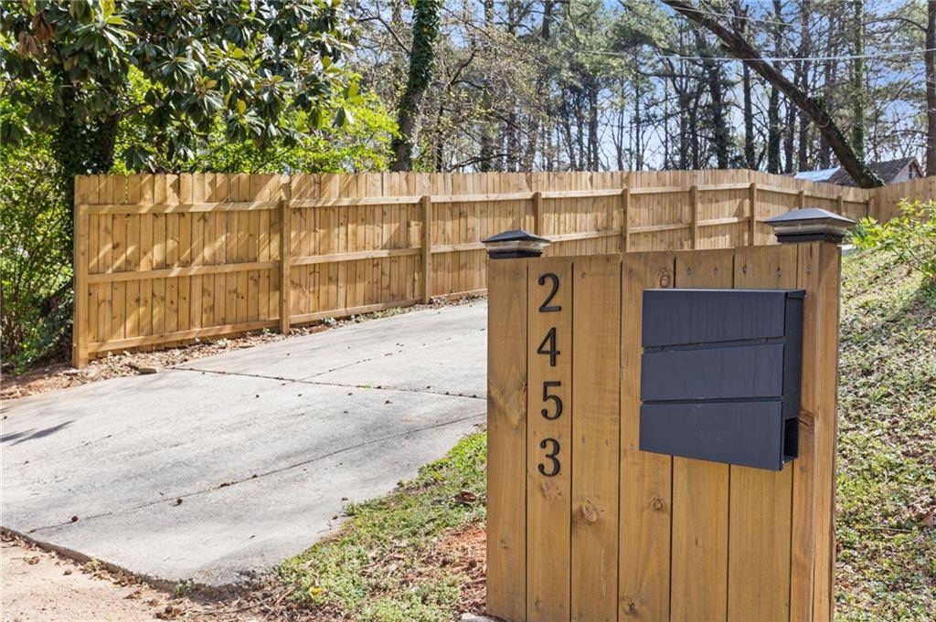 Atlanta, GA 30318,2453 PAUL AVE NW