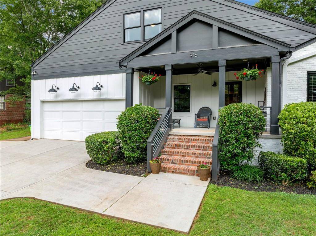 Avondale Estates, GA 30002,916 Stratford RD