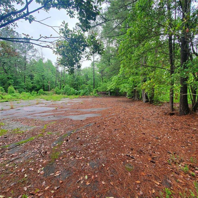 Conyers, GA 30094,737 DEERING RD SE