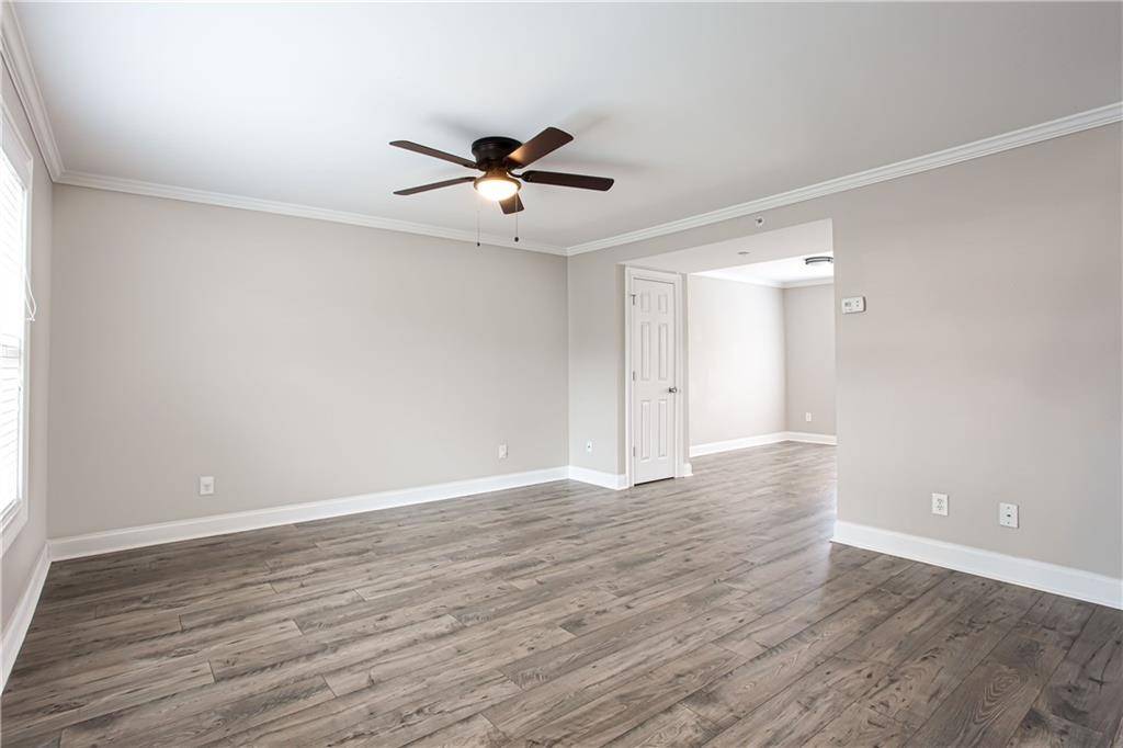 Smyrna, GA 30080,7 Villa CT SE