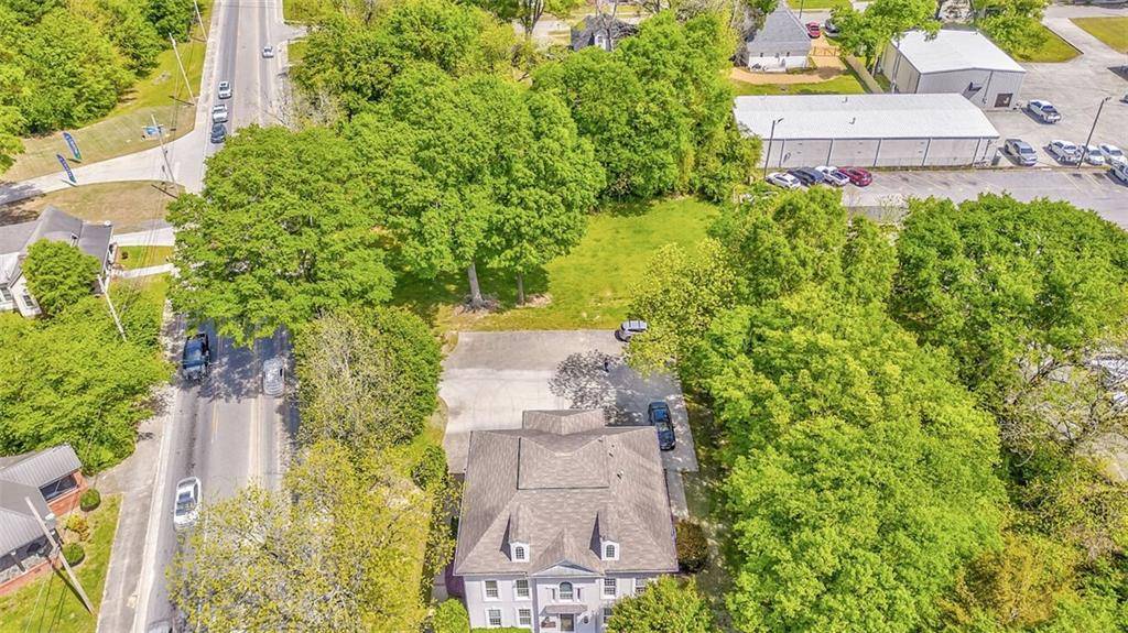 Calhoun, GA 30701,417 Court ST