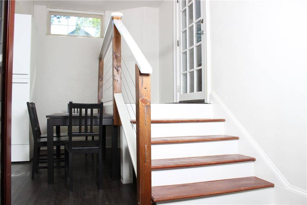 Atlanta, GA 30318,1124 Center ST NW