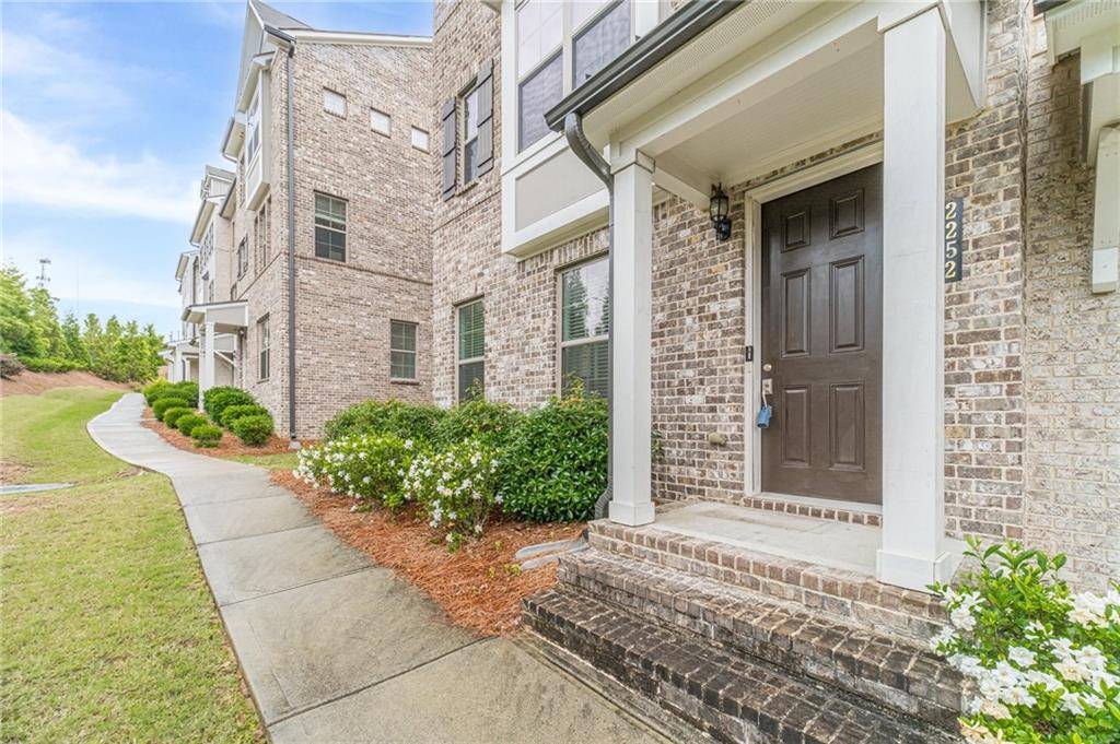 Snellville, GA 30078,2252 Talmai DR