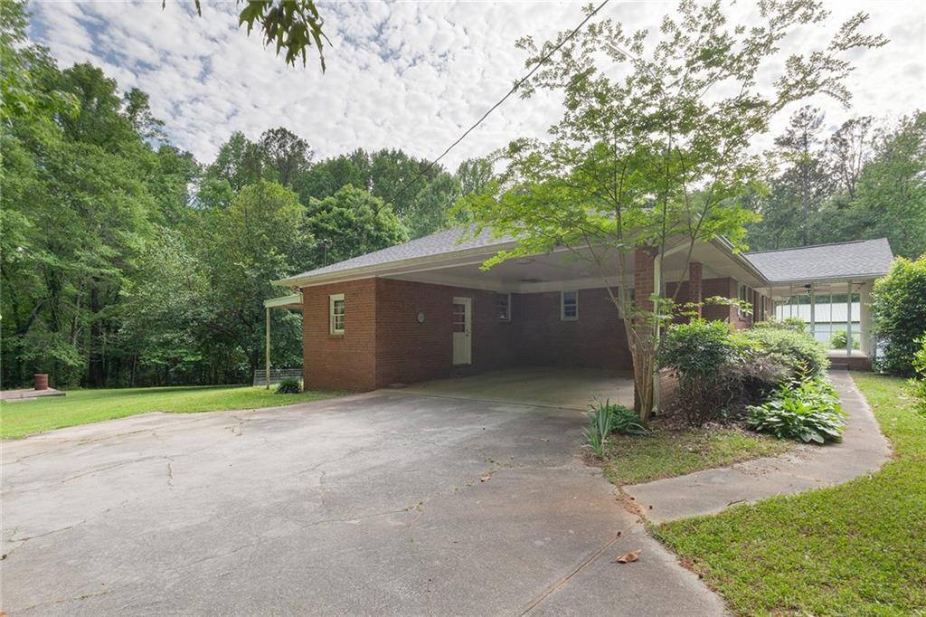 Powder Springs, GA 30127,5670 Lanny DR