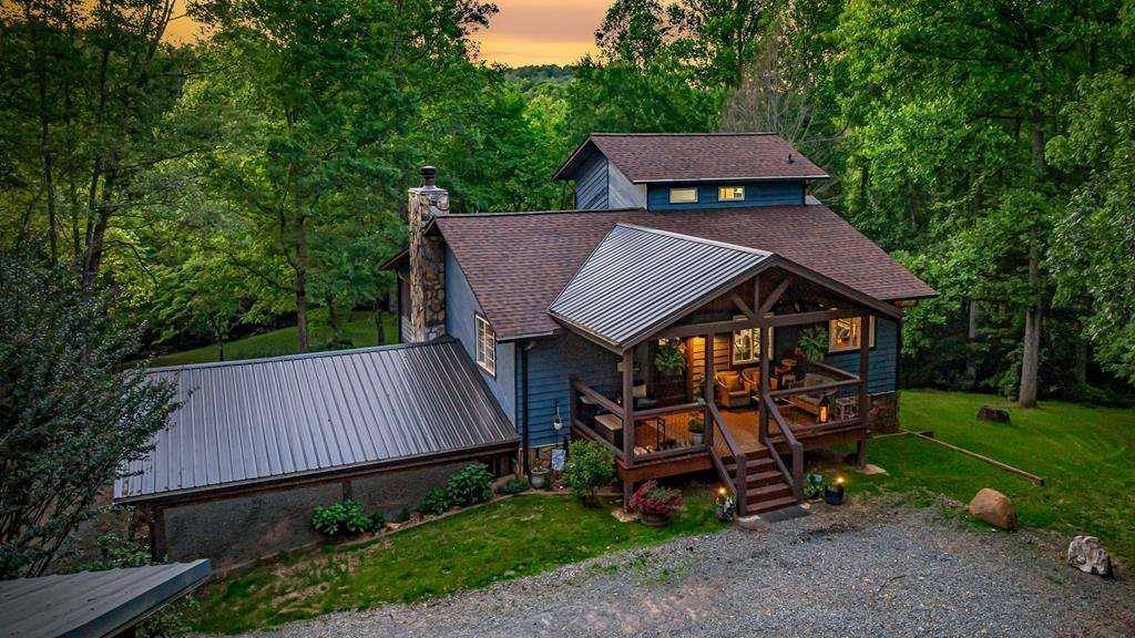Blue Ridge, GA 30513,390 Sunnybrook RD