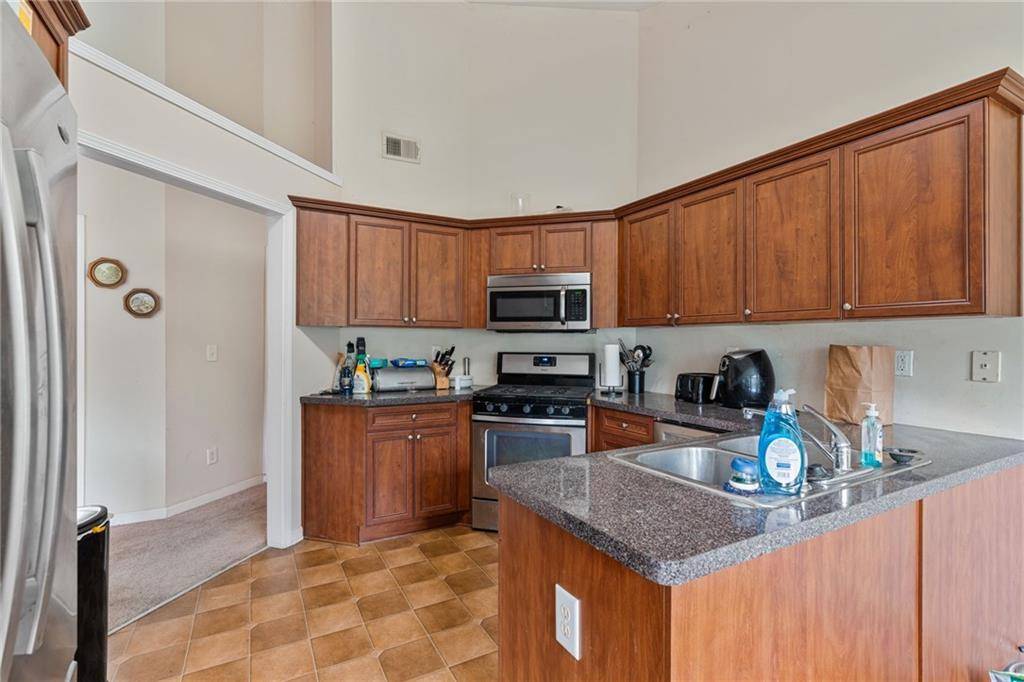 Loganville, GA 30052,3834 Hawk Tail DR