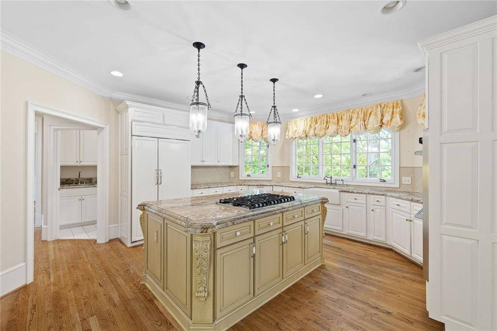 Sandy Springs, GA 30350,320 Yellowroot LN