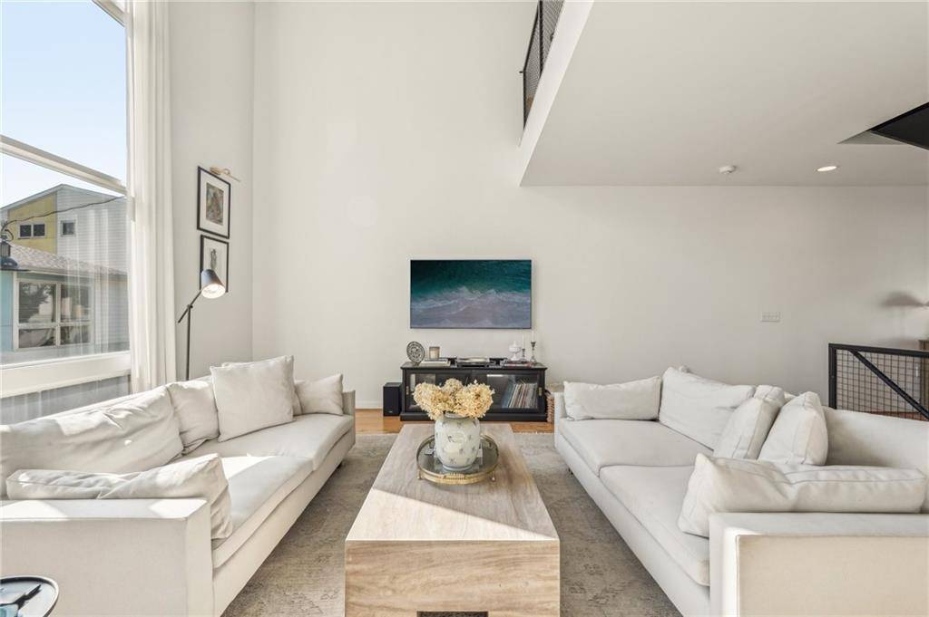 Atlanta, GA 30318,1290 Nervi Mews NW