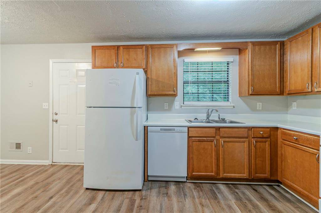 Stone Mountain, GA 30088,2045 Scarbrough DR