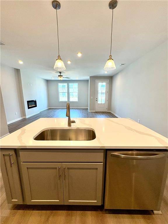 Cartersville, GA 30120,489 Crown DR