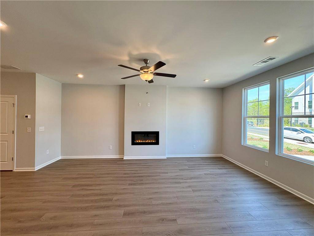 Cartersville, GA 30120,491 Crown DR