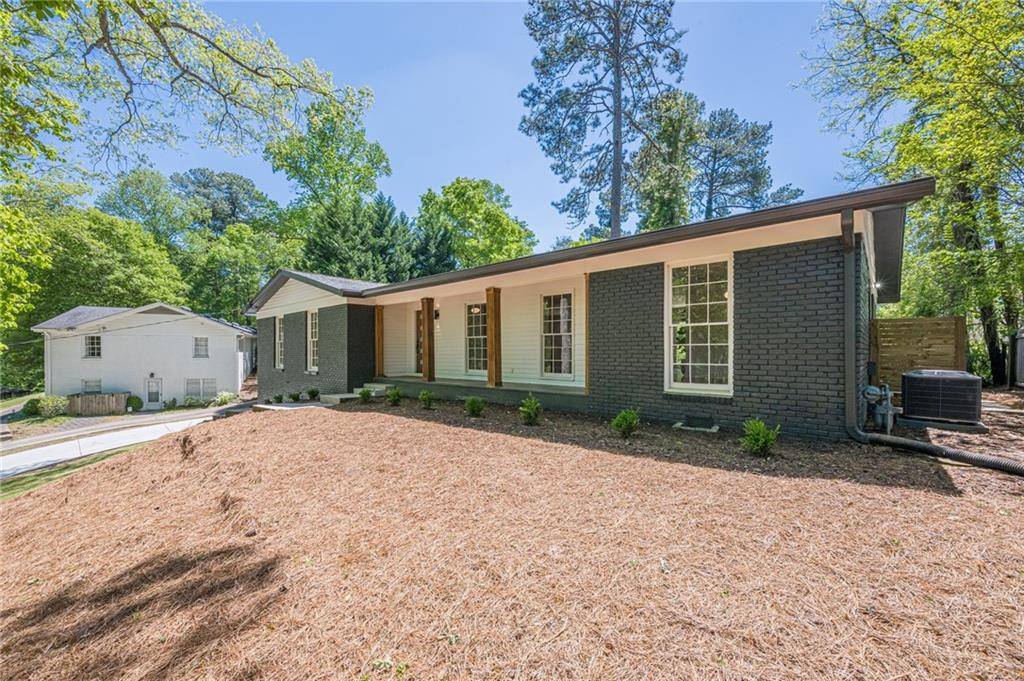 Atlanta, GA 30327,3350 Pine Meadow RD NW