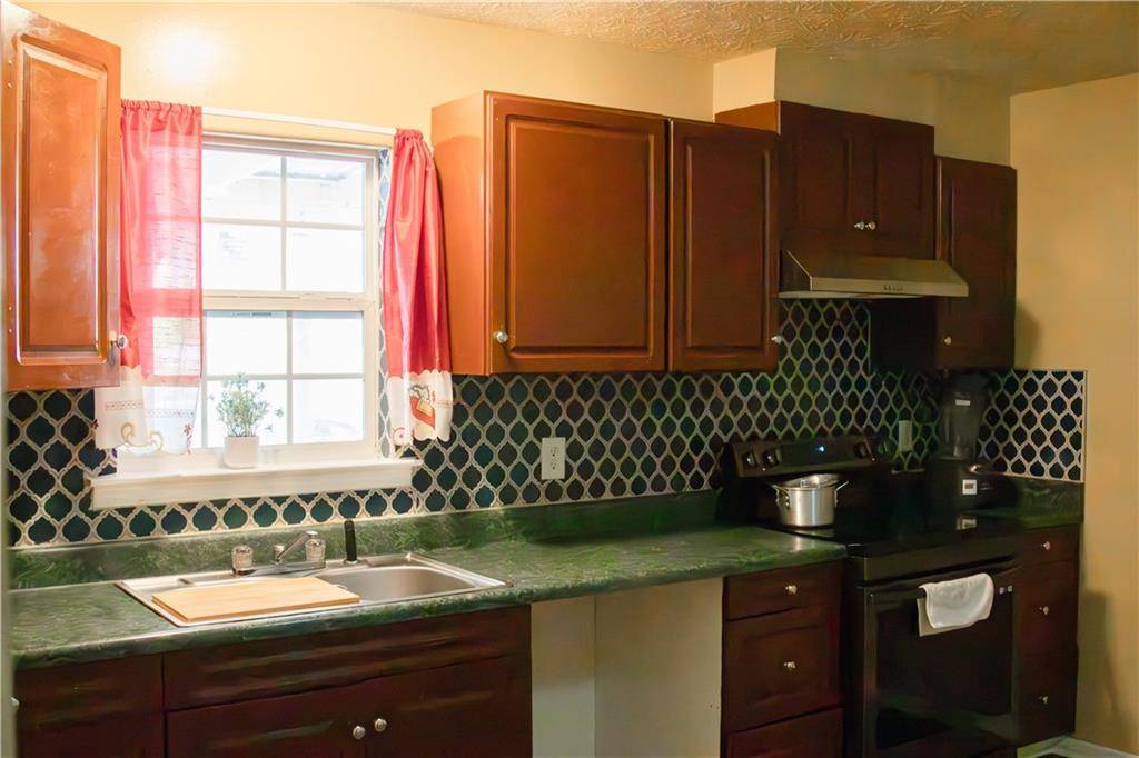 Gainesville, GA 30501,13 Hilltop ST