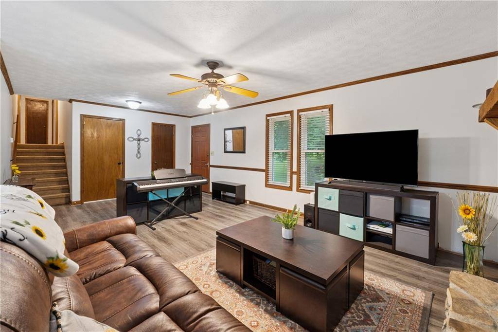 Woodstock, GA 30188,251 Sabrina CT