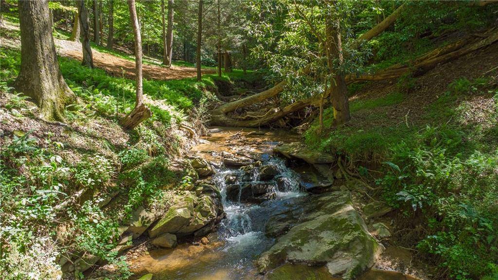 Ellijay, GA 30540,400 Matrix CIR