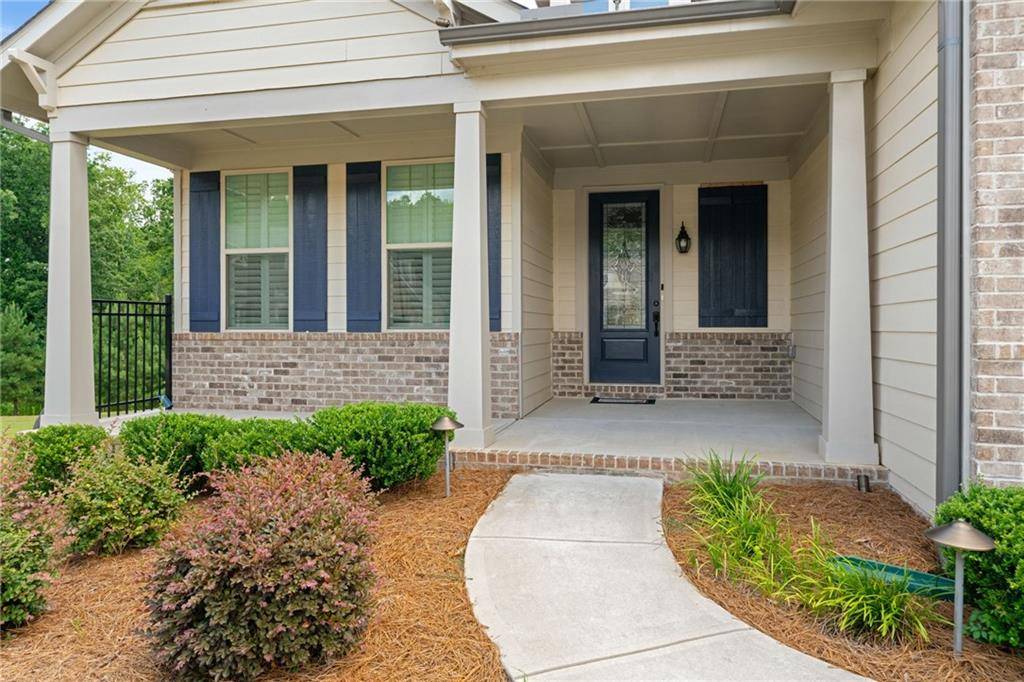 Hoschton, GA 30548,272 Silver CT