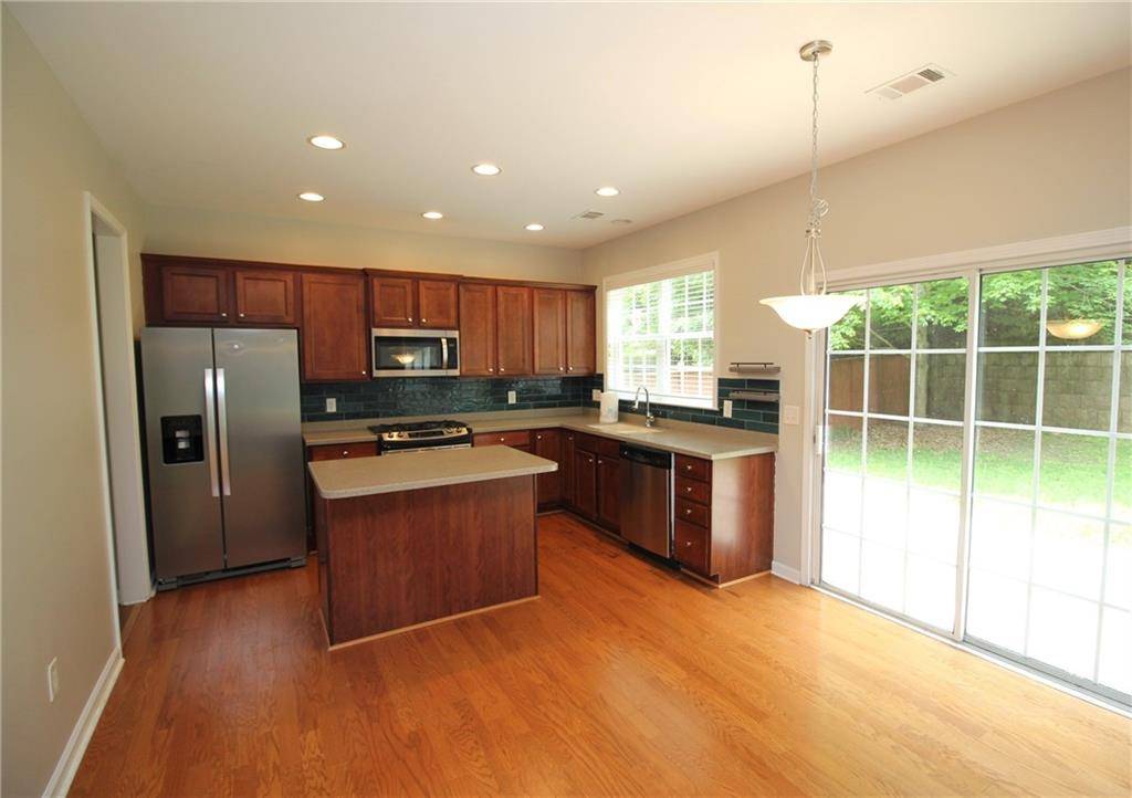Canton, GA 30115,942 Idlewood DR