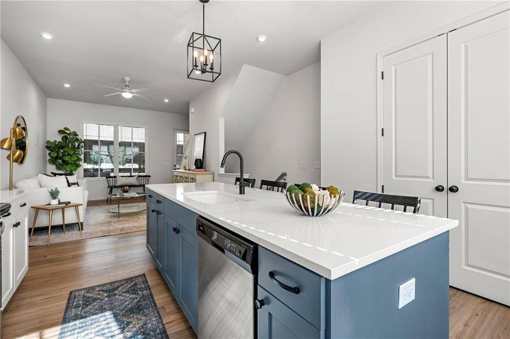 Atlanta, GA 30312,720 Perch PL