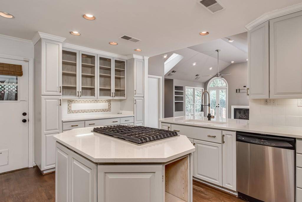 Atlanta, GA 30319,4601 Club CIR NE