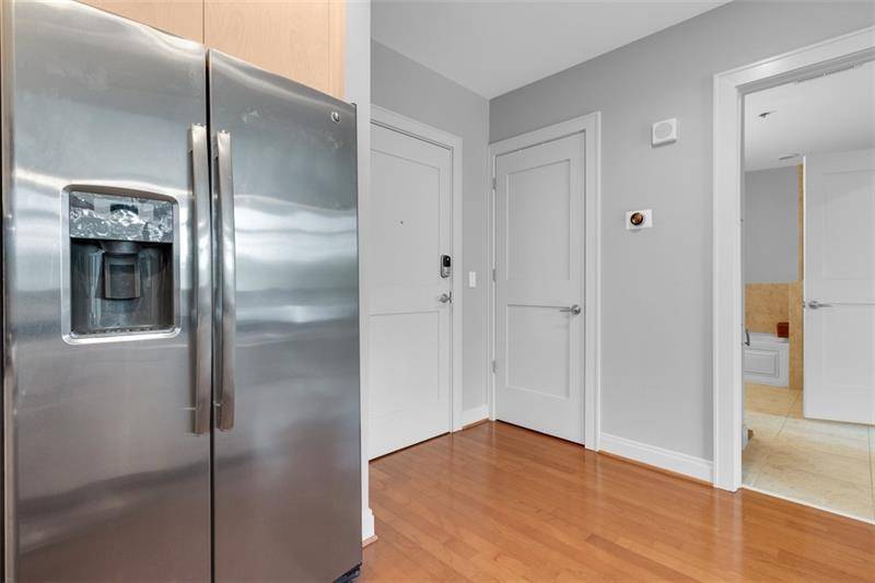 Atlanta, GA 30309,905 Juniper ST NE #401