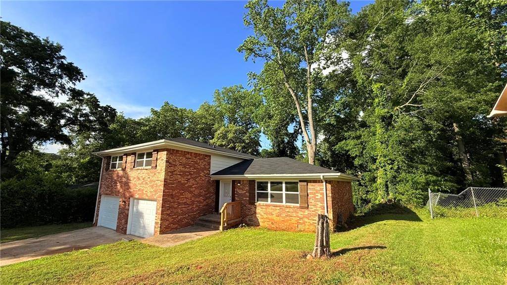 Decatur, GA 30035,2390 Tiffany PL