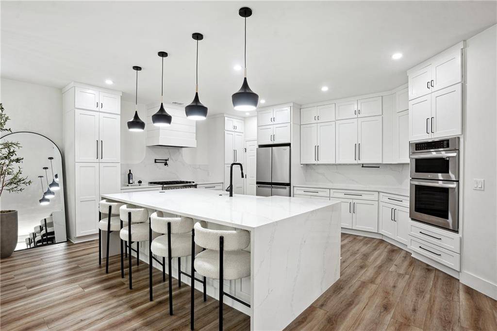 Dallas, GA 30132,194 Branch Valley WAY