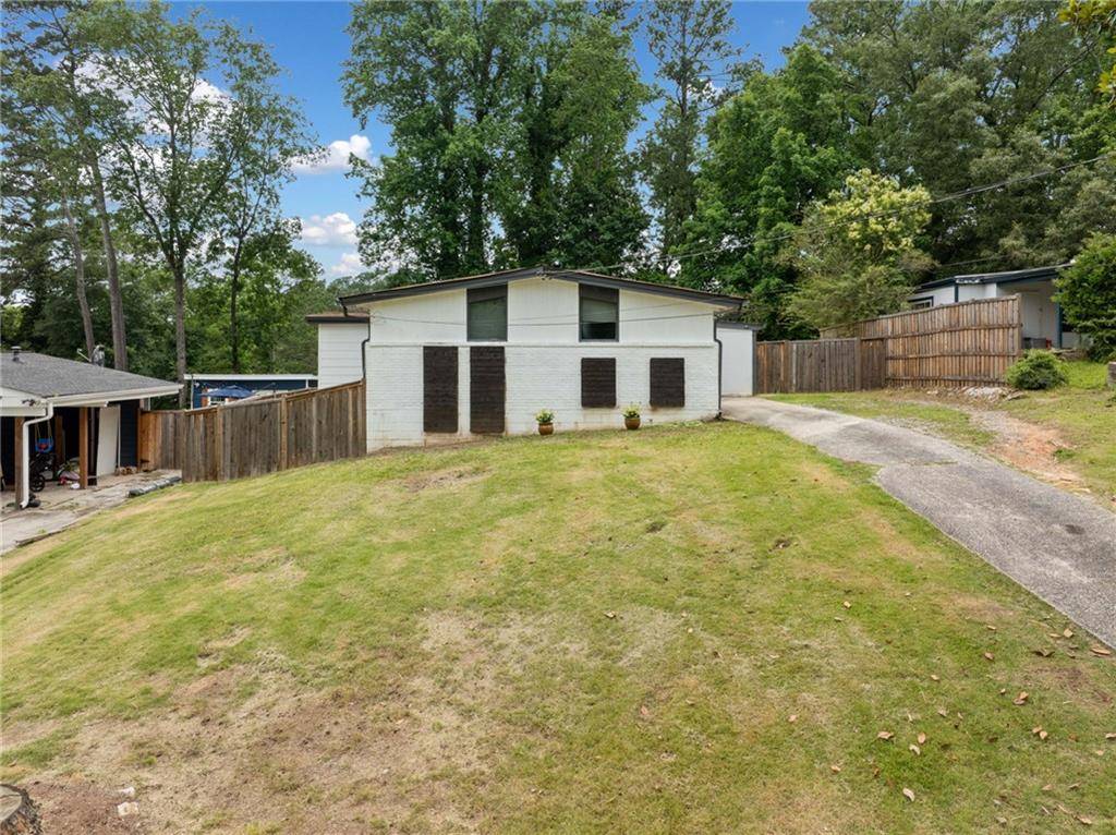 Brookhaven, GA 30319,2123 Drew Valley RD NE