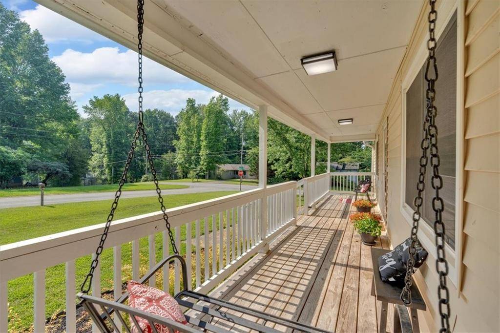 Dallas, GA 30157,19 Quail Hollow CT