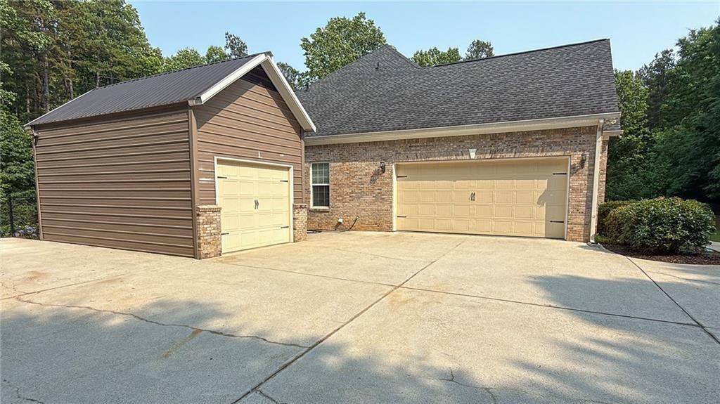 Pendergrass, GA 30567,219 Periwinkle WAY